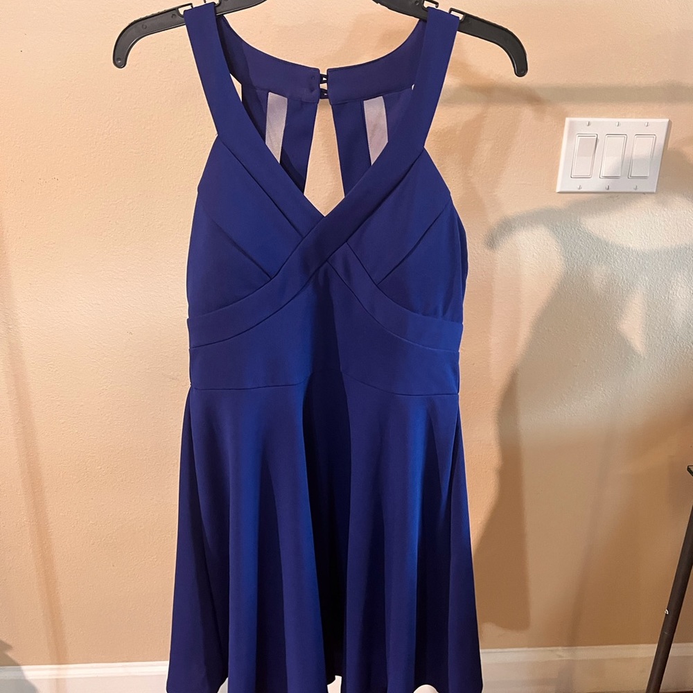 Dress - Picture 2 of 2